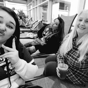 Meet your Posher, Sierra